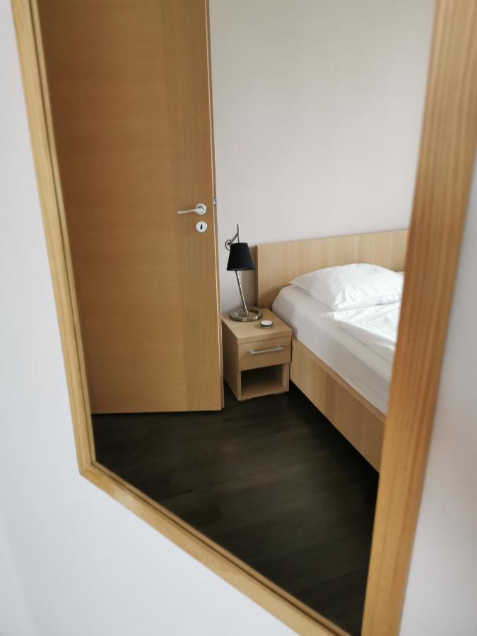טרנבה Falcon Apartment מראה חיצוני תמונה